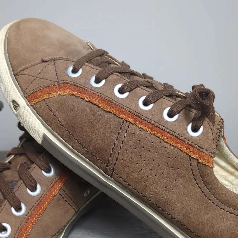 KEEN Arcata‎ Men's Suede Brown Orange Casual Sneakers 1002889 Size 10.5 Grunge